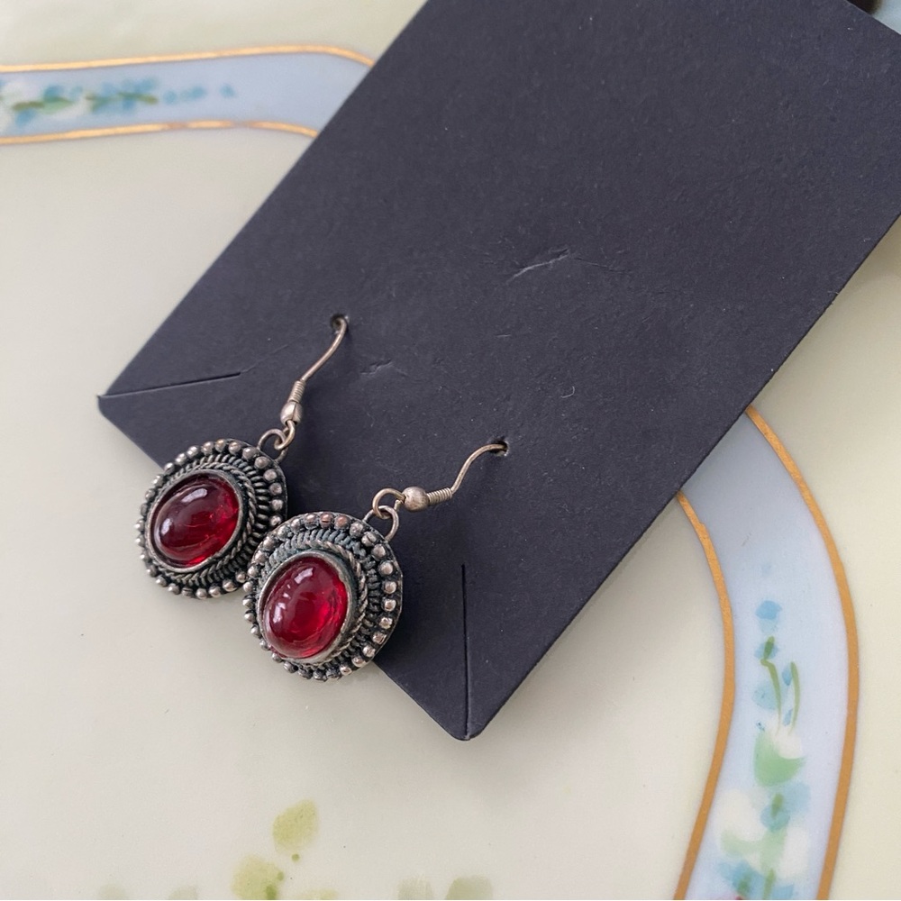 Vintage-Inspired Red Gemstone Earrings
